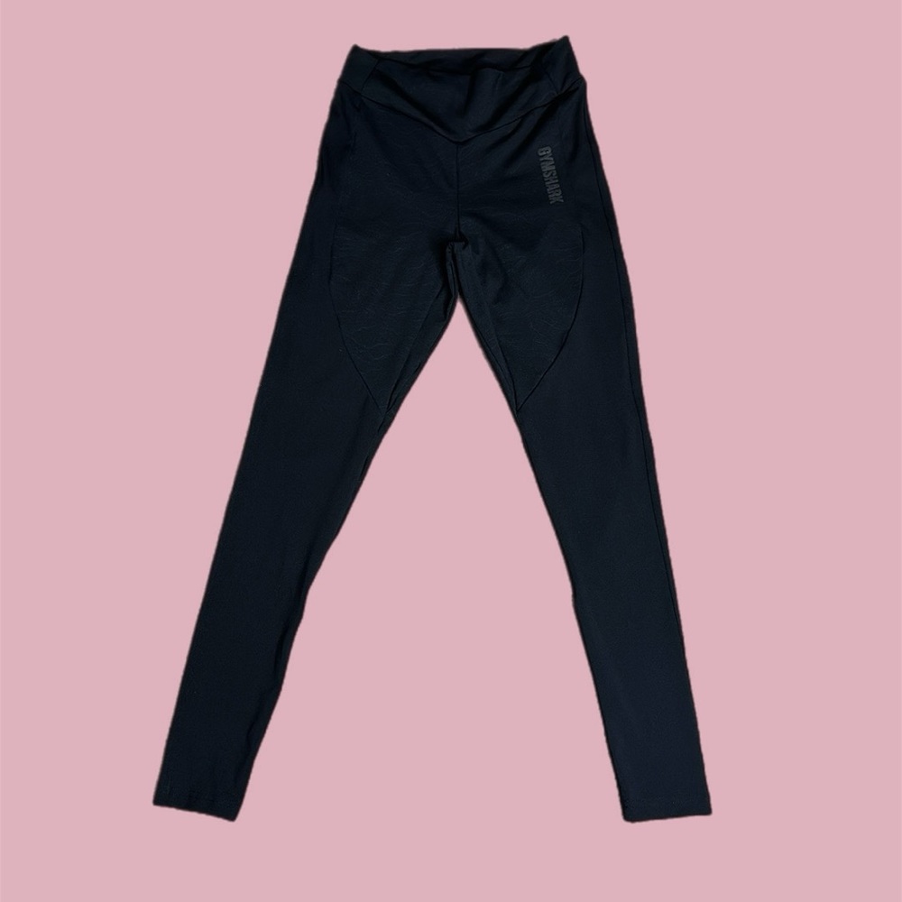 Gymshark Women’s Mid-Rise Workout Leggings in Black Sz M